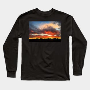 Melbourne Skyline at sunset Long Sleeve T-Shirt